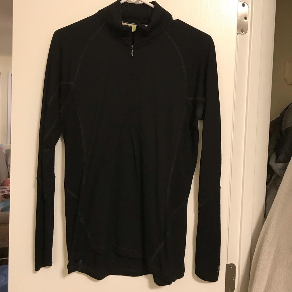 Smart wool 1/4 zip light weight base layer.